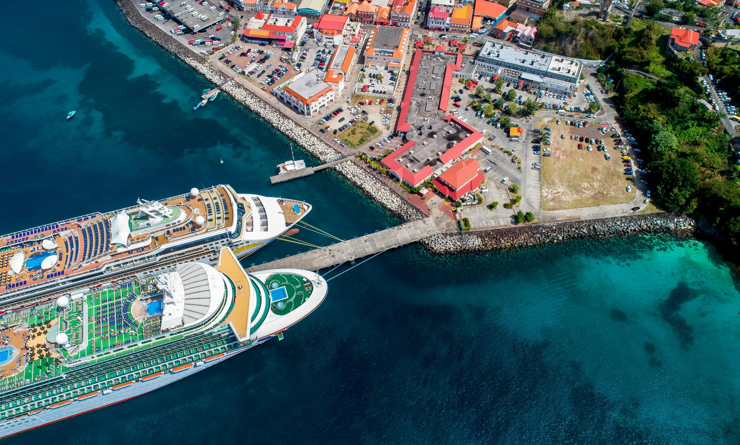 tech gadgets for cruisers